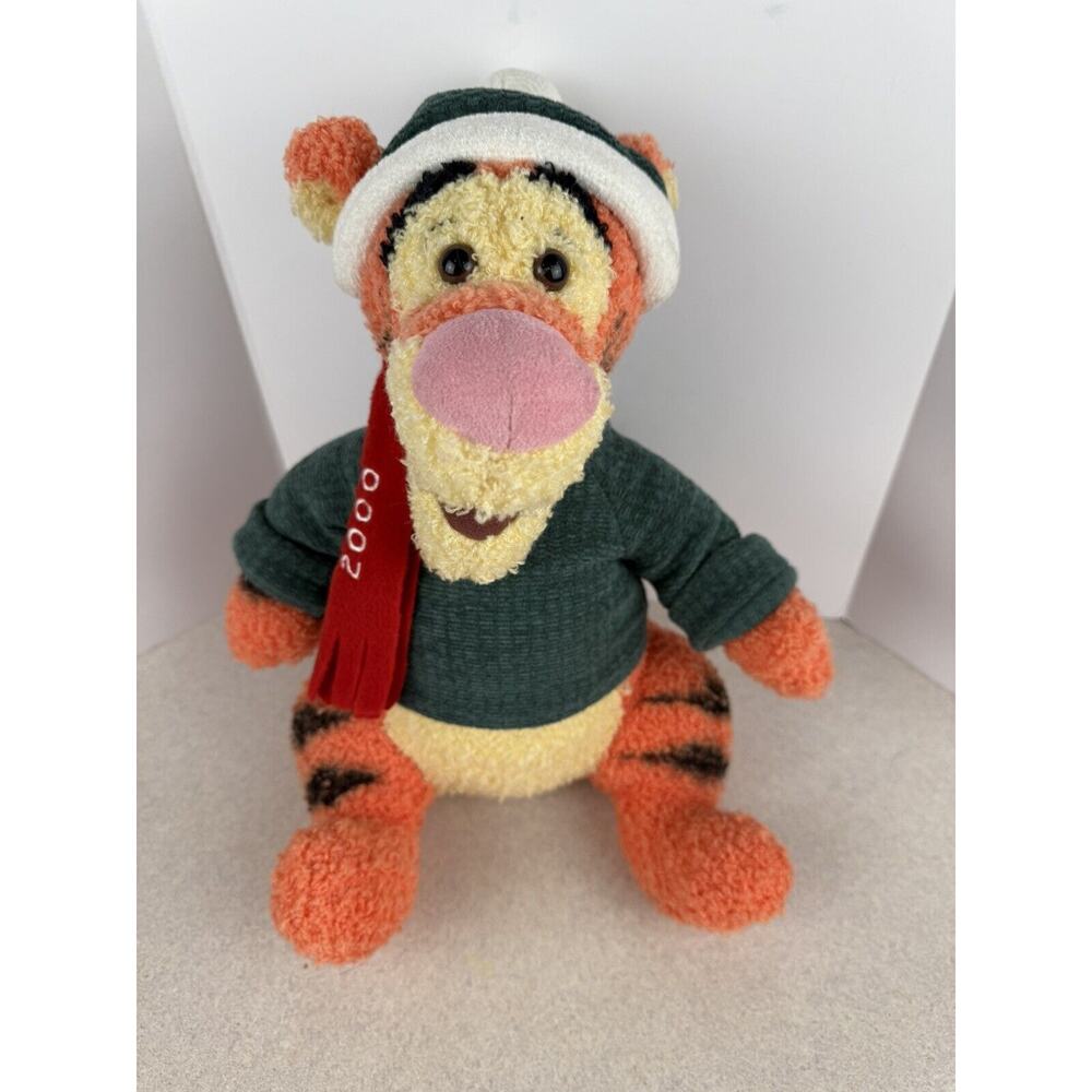 Vintage 2000 Y2K Disney Christmas Holiday 14"‎ Tigger Plush